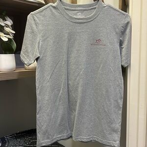 Southern Tide t-shirt boys size L —never worn!